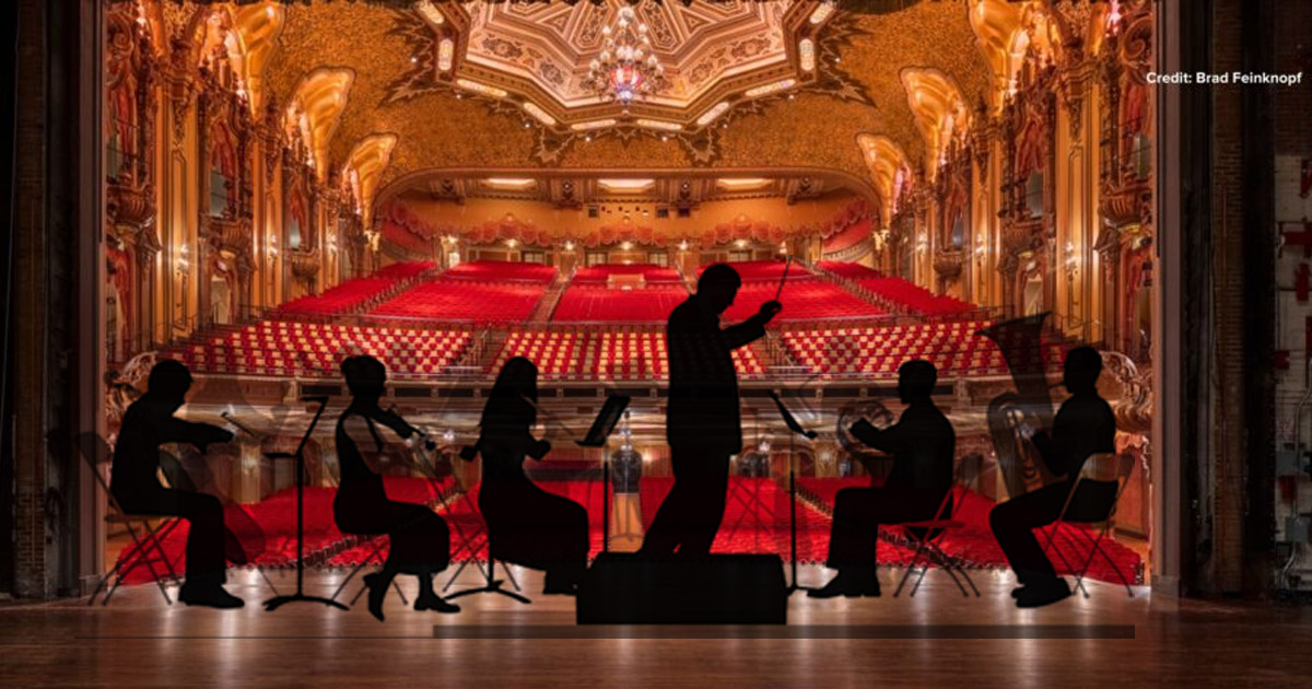 Ohio Theatre with orchestra